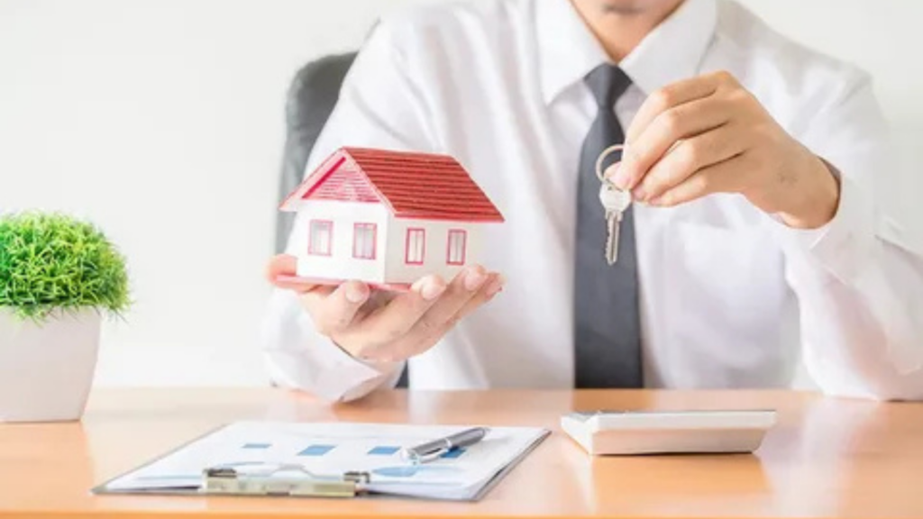 الاستثمار العقاري: كيف تبني ثروة وتتفادى المخاطر؟