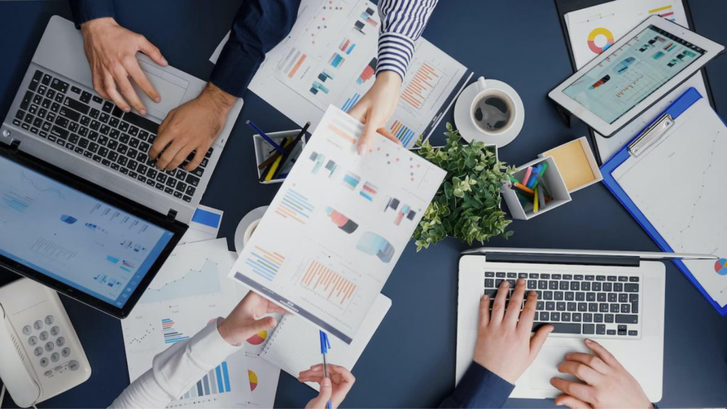 تأثير التحليل المالي المتقدم علي قرارت الاستثمار