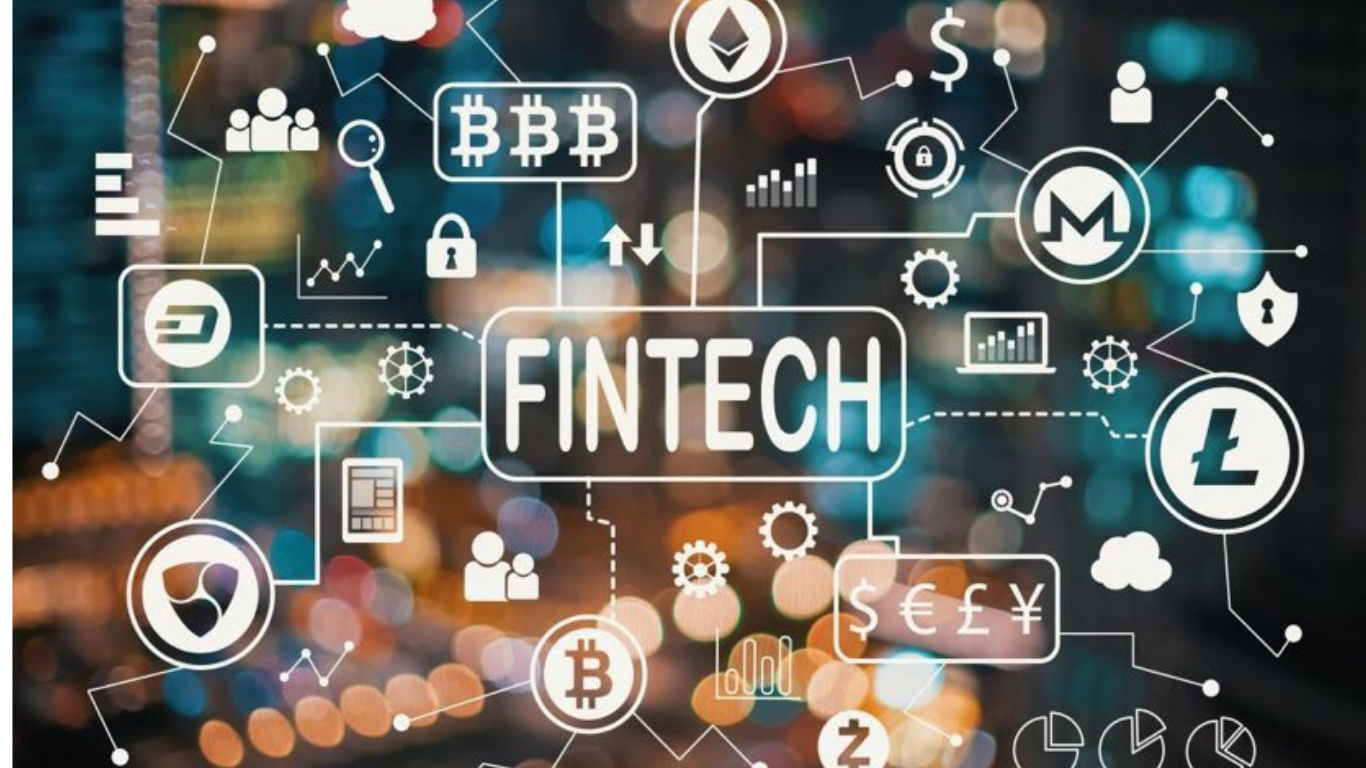 أهم الاتجاهات الحديثة في قطاع الخدمات المالية لعام 2025