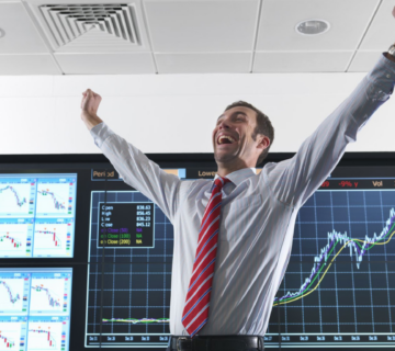 دور التحليل المالي في اتخاذ القرارات الذكية للشركات