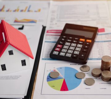 النماذج الاستثمارية والتمويلية